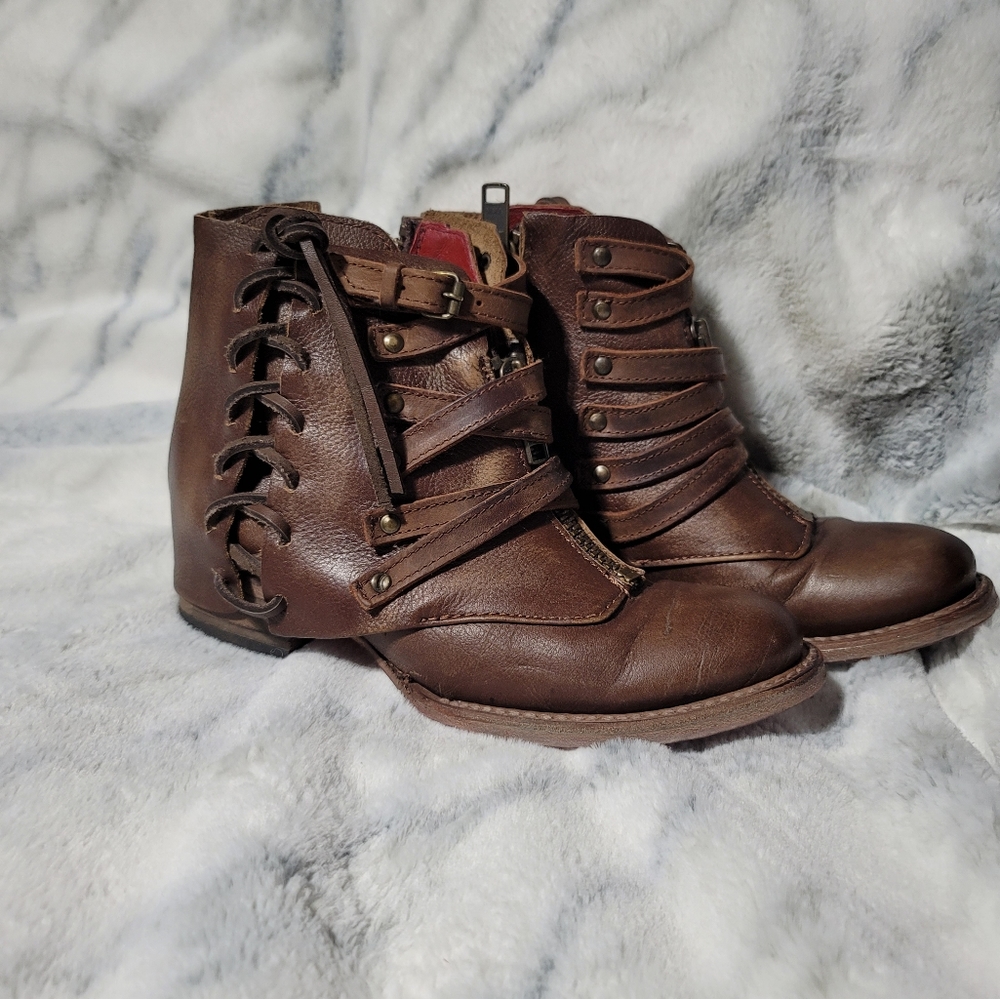 Freebird Size 7